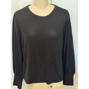 Women's GAP Black Crew Neck gathered long sleeve Sweater L